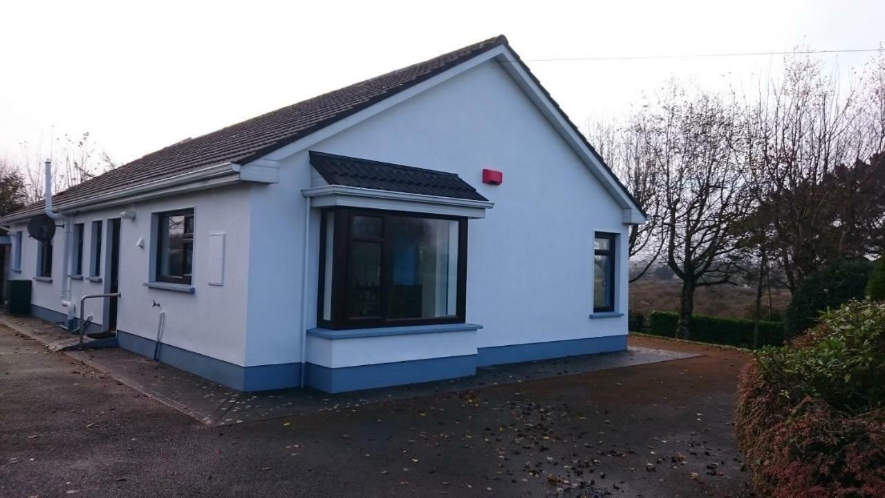 Mick'S Cottage Лохрей Экстерьер фото